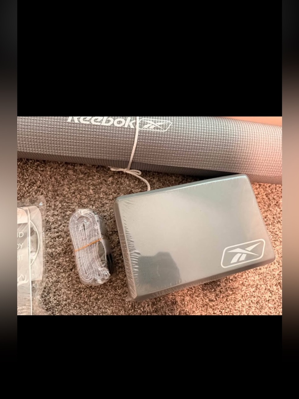 Like new Reebok Select Yoga Kit - Picture 2 of 2